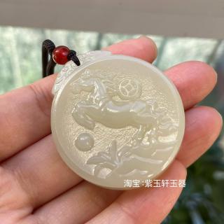 和田色十二生肖猴吊坠男女玉猴本命年挂件玉石项链玉坠猴年玉佩饰