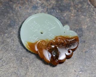 厚皮重沁的"皮色王"!什么样的皮色籽料最值得选?