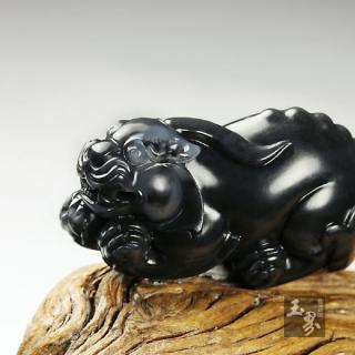 细说和田玉貔貅
